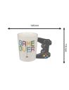 Tasse (Mug) manette de jeu / Matière : Grès / Dimensions: 14,5 x 11,5 cm