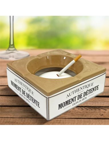Cendrier Carré "Moment de Detente"/ Dimensions : 16 x 16 x 6 cm