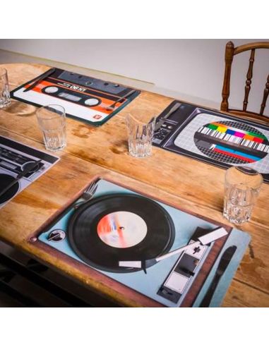 4 Sets de Table Vintage / Thème Télé-Sono Années 70-80 / Dimensions : 43,5 x 28,5 cm