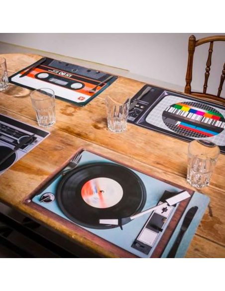 4 Sets de Table Vintage / Thème Télé-Sono Années 70-80 / Dimensions : 43,5 x 28,5 cm