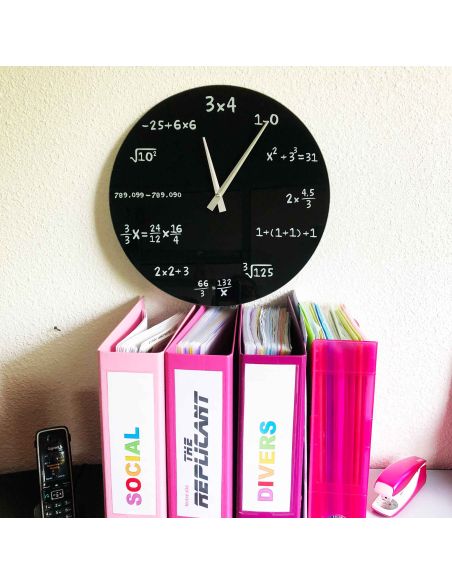 Décoration / Horloge Murale Mathématiques en verre / Diamètre : 35 cm