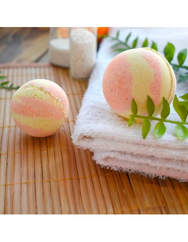 Lot de Quatre Bombes de Bain Pétillantes Fruitées Multi-senteurs