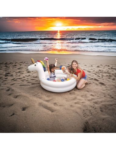 Accessoires de Plage / Piscinette Licorne Gonflable / Dimensions : 192 x 130 x 95 cm