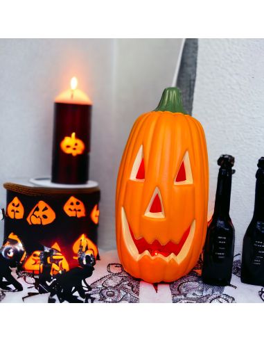 Décoration Halloween Citrouille Lumineuse  Allongée- Dimensions : 34 x 18 cm