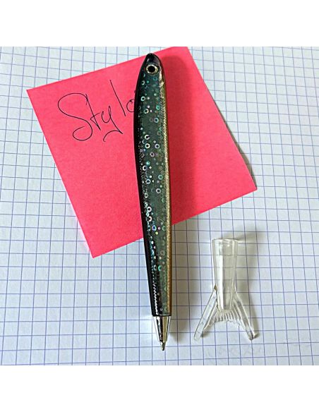 Accessoires de Bureau / Stylo à Bille Poisson / Modèle Aléatoire / Dimensions : 14 x 1 cm