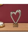 Coeur en Métal sur Socle en Bois / Dimensions : 17 x 11 x 5,5 cm