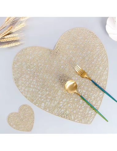 2 Sets de Table Saint Valentin Coeur Argenté et Doré - Dimensions : 38 x 39 cm