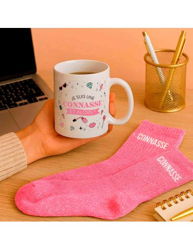 Coffret Cadeau Mug & Chaussettes – “Je suis une connasse, et alors ?”