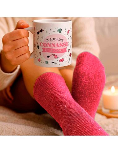 Coffret Cadeau Mug & Chaussettes – “Je suis une connasse, et alors ?”