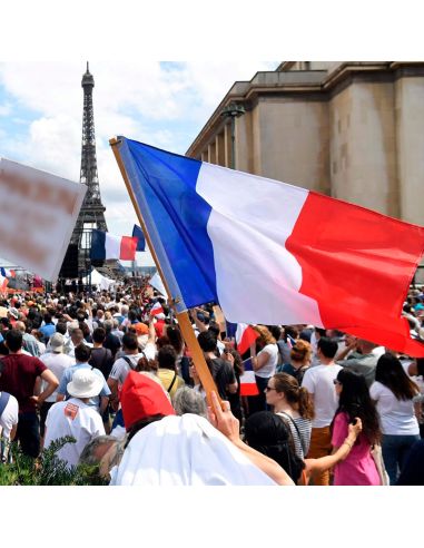 Drapeau Officiel France 150 x 90 cm - Pavillon Supporters Tricolore avec Œillets de Fixation