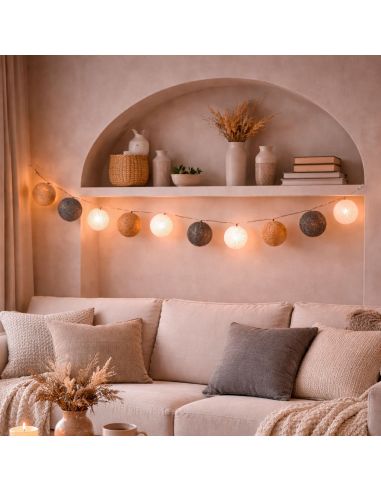Guirlande Lumineuse 10 Boules Coton 170 cm - Décoration Intérieure Nomade à Piles