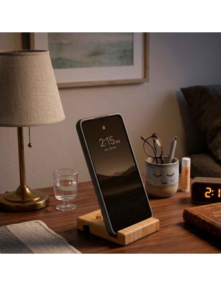 Support Téléphone en Bambou Gravé : Double Emplacement pour Smartphone avec ou sans Coque