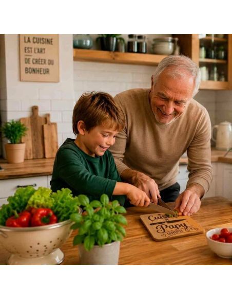 Planche à découper en bambou gravée Cuisine de Papy